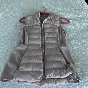 Lulu lemon puffer vest